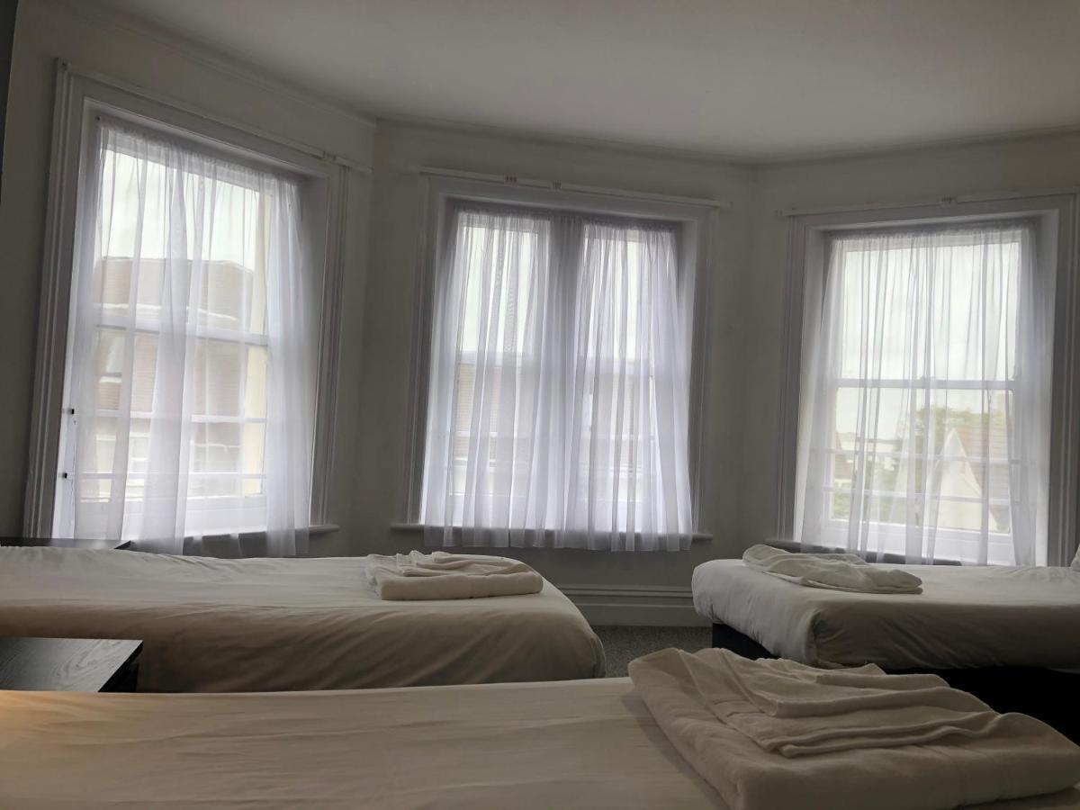 בורנמות' Capital One Hotel מראה חיצוני תמונה
