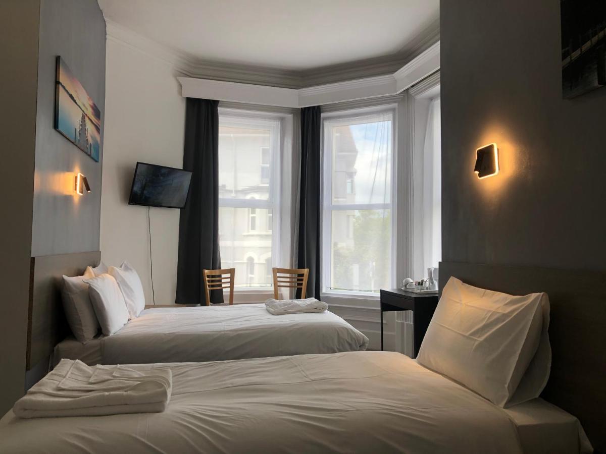 בורנמות' Capital One Hotel מראה חיצוני תמונה