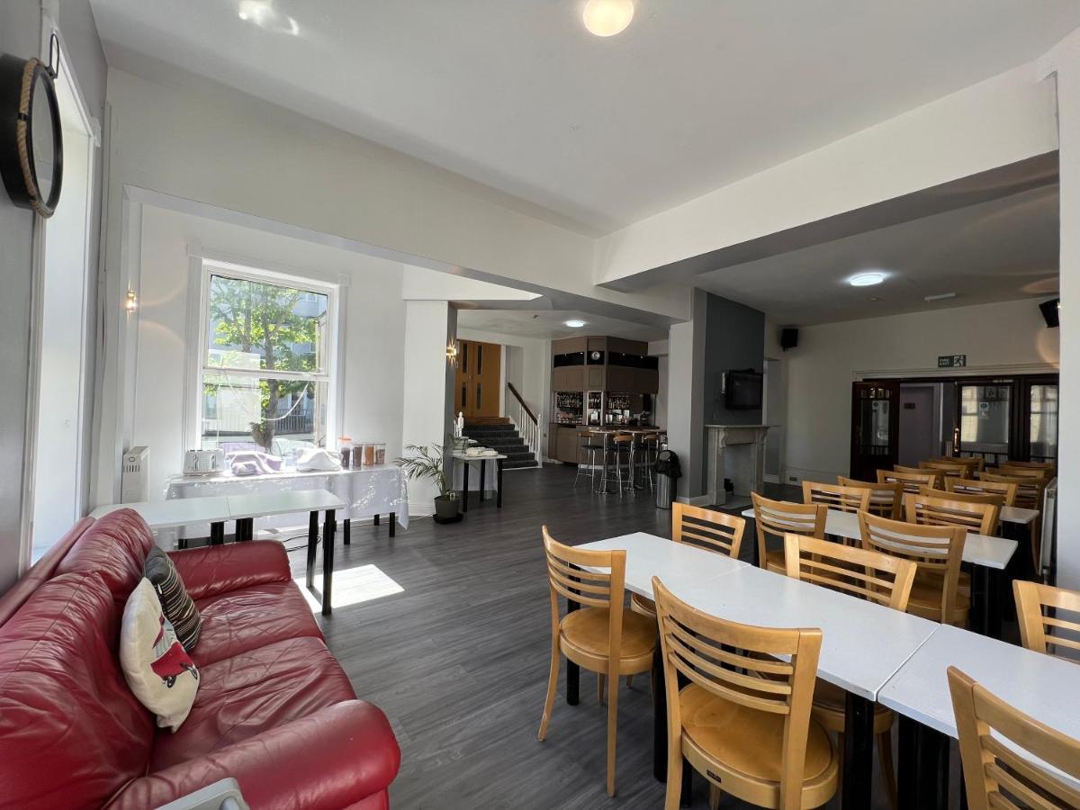 בורנמות' Capital One Hotel מראה חיצוני תמונה