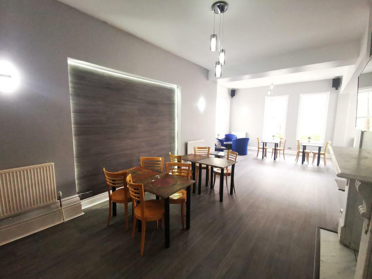 בורנמות' Capital One Hotel מראה חיצוני תמונה